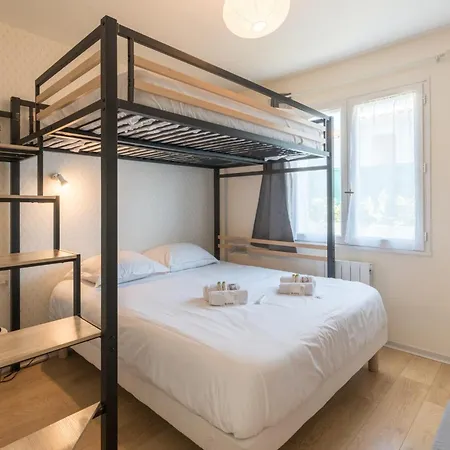 Maison Spacieuse Avec Jardin Arboré - Proche Plage * Les Moutiers